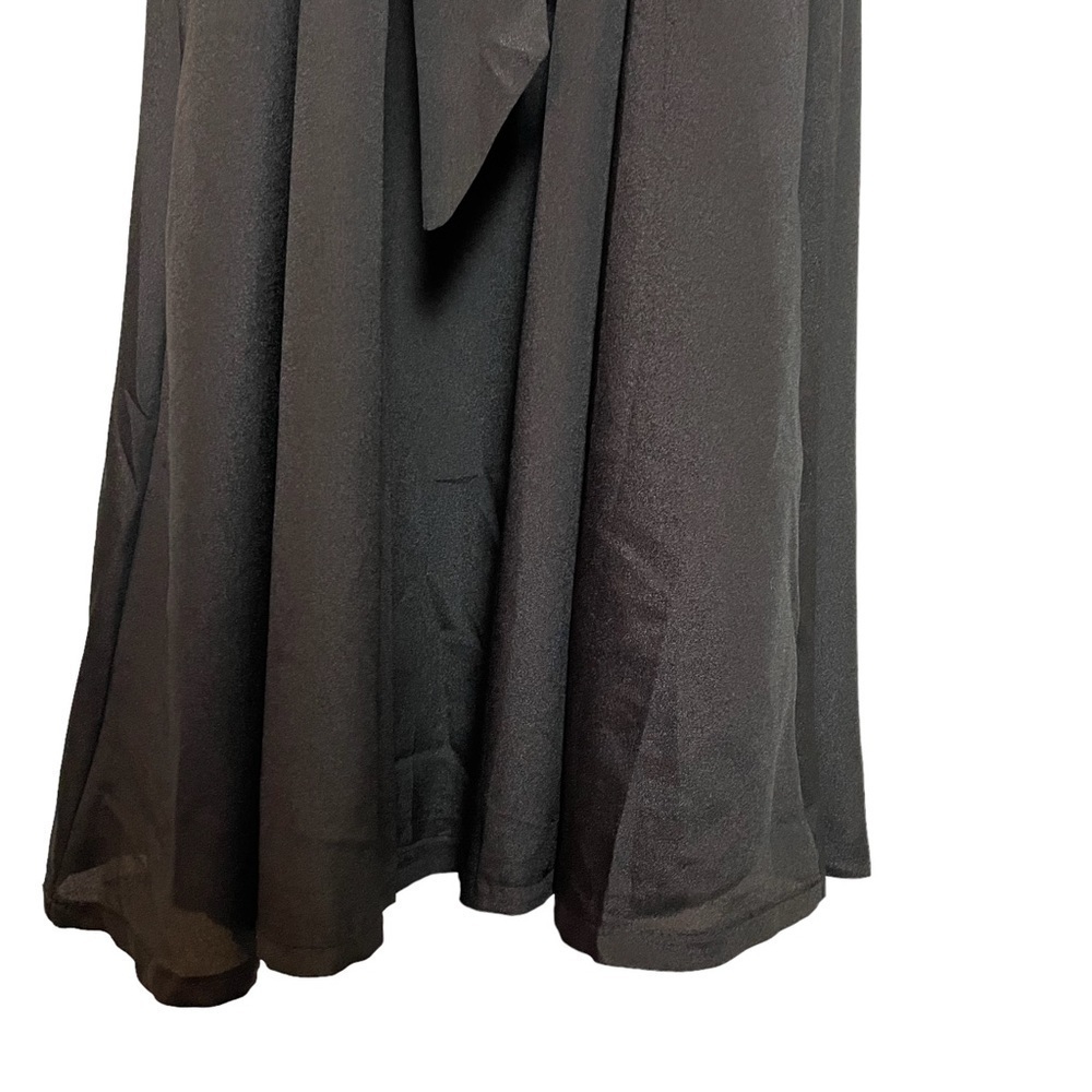 Long Black Maxi Dress with Long Sleeves and Banded Waist - Picture 2 of 15